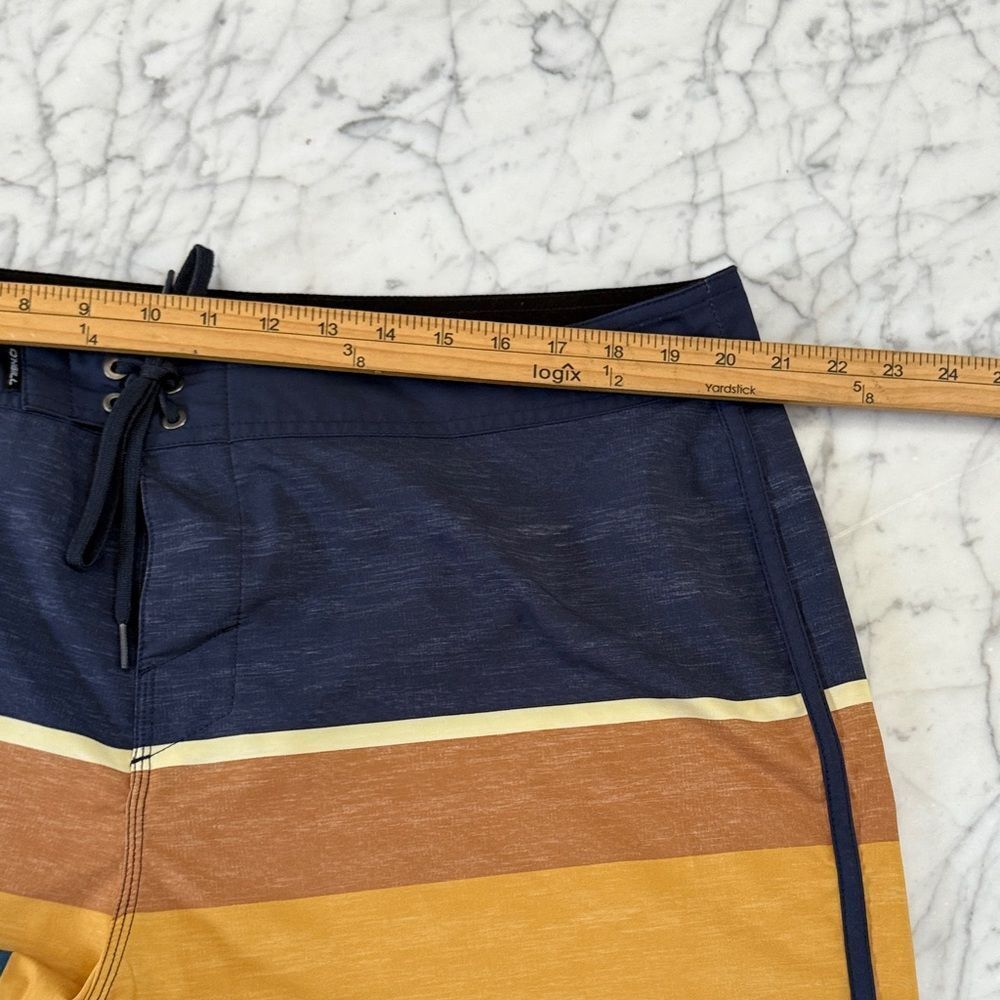 Men's O’Neill Swim Shorts Colorblock Sz 40 - Picture 4 of 7